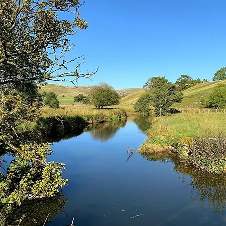 Boutique Riverside Retreat With Copper Bath Appartement Kirkby Malham